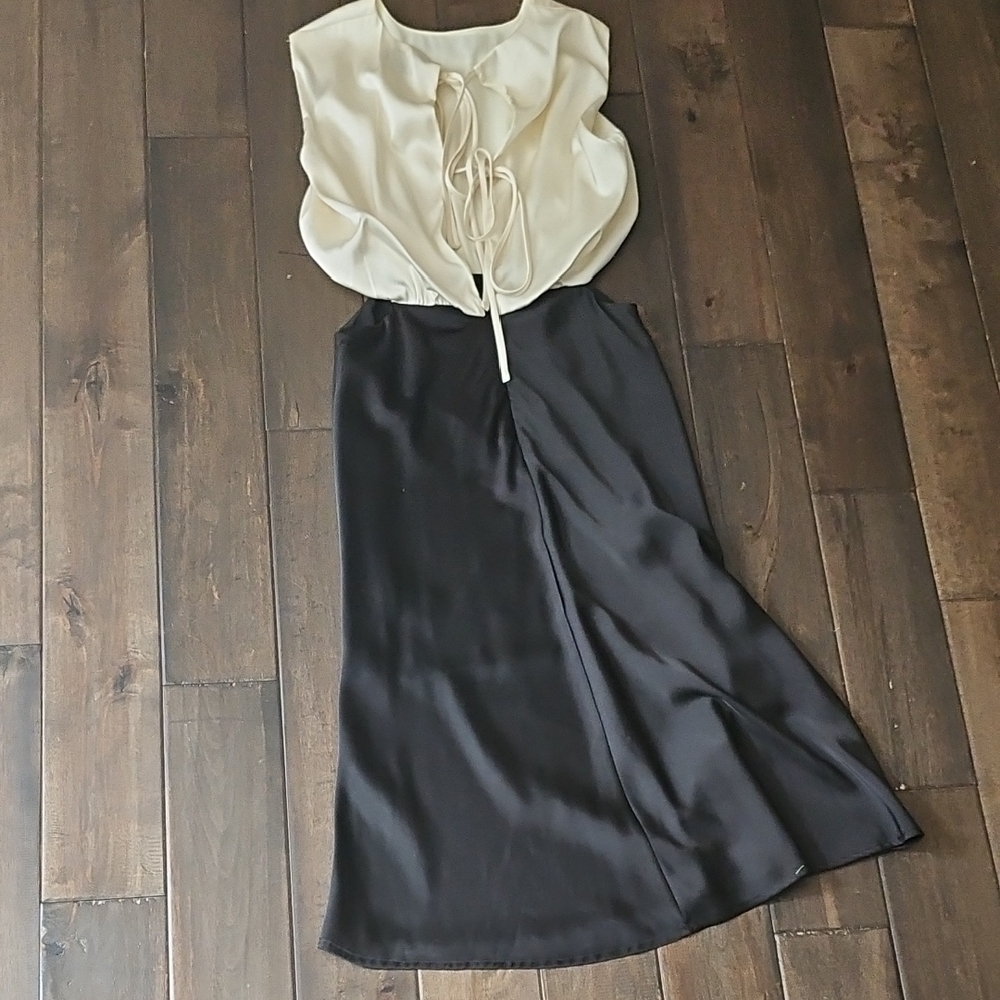 Elegant Black and Cream Women's Dress - Picture 3 of 5